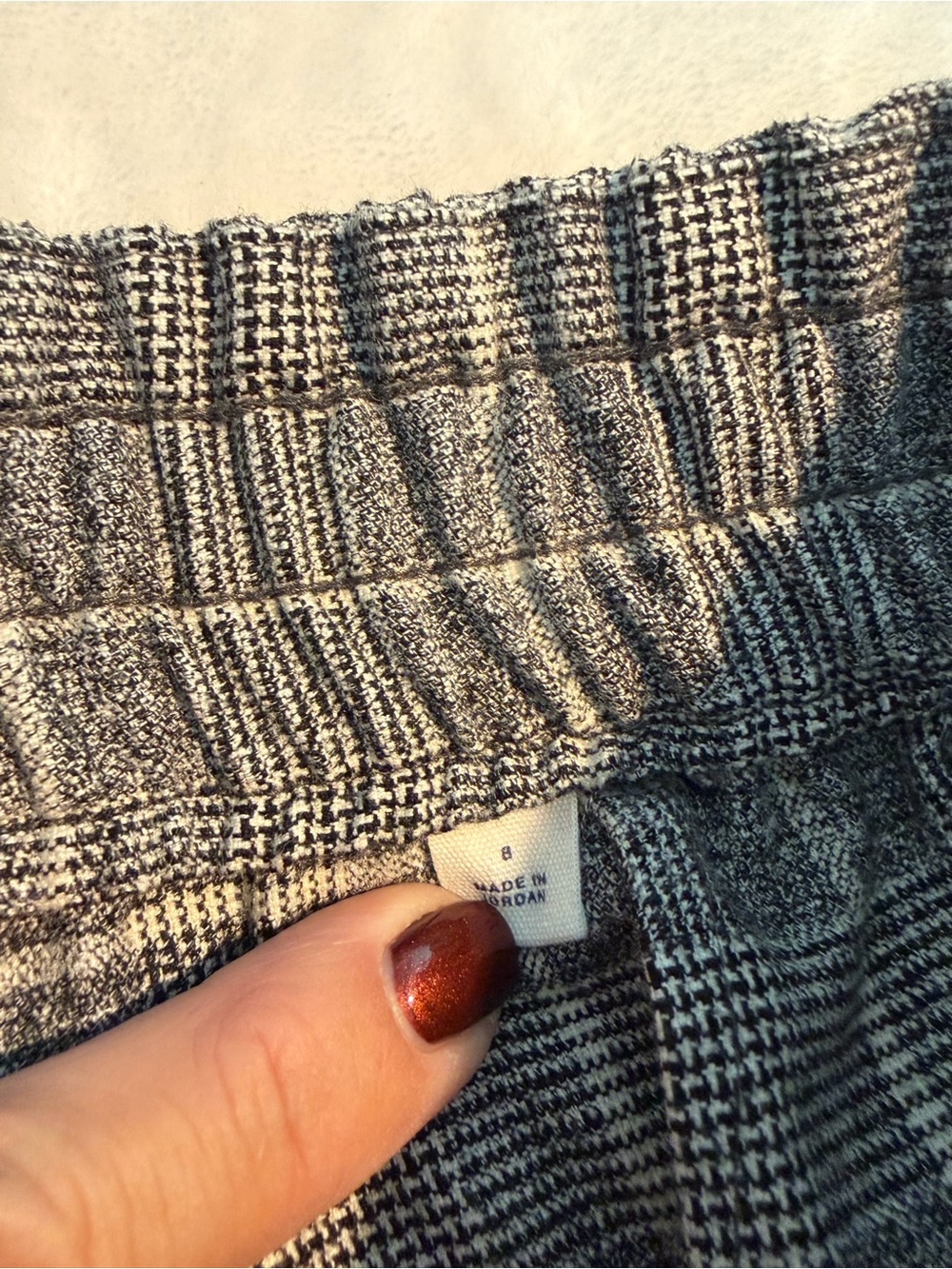 GAP Gray Plaid Cropped Tie-Waist Pants - Picture 9 of 13